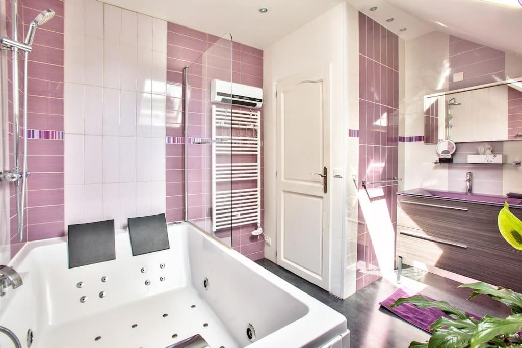Domaine De Tardais, Ideal Famille Avec Piscine Et Nombreux Loisirs Senonches Экстерьер фото