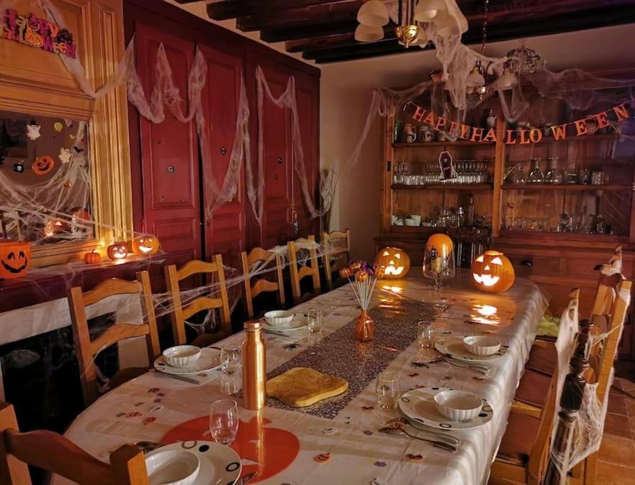 Domaine De Tardais, Ideal Famille Avec Piscine Et Nombreux Loisirs Senonches Экстерьер фото