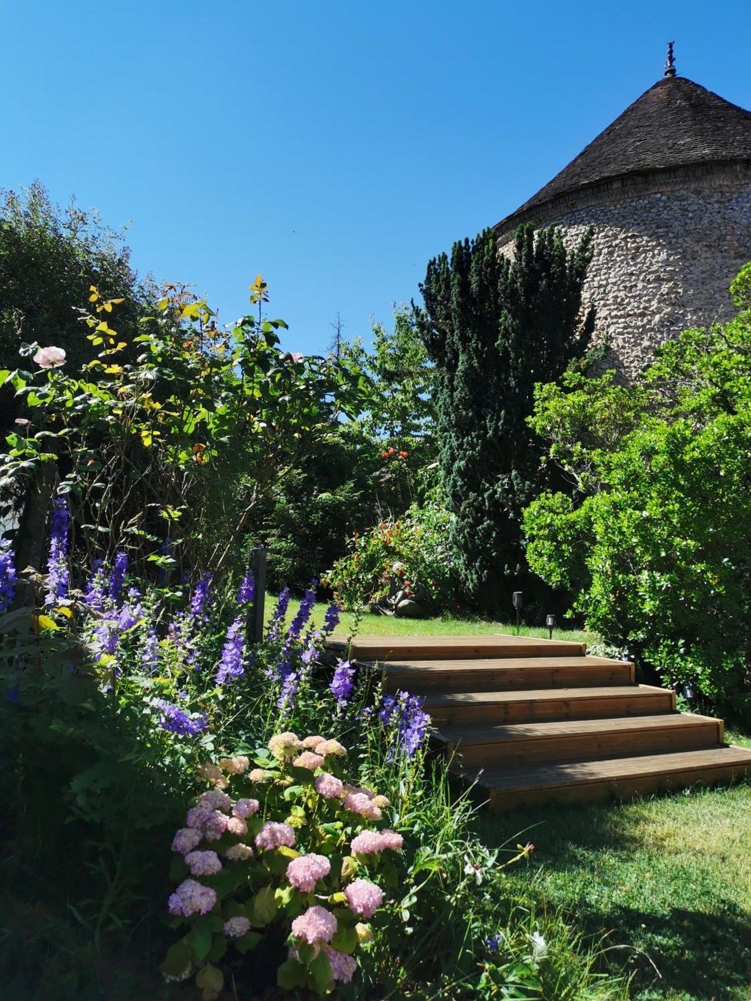 Domaine De Tardais, Ideal Famille Avec Piscine Et Nombreux Loisirs Senonches Экстерьер фото